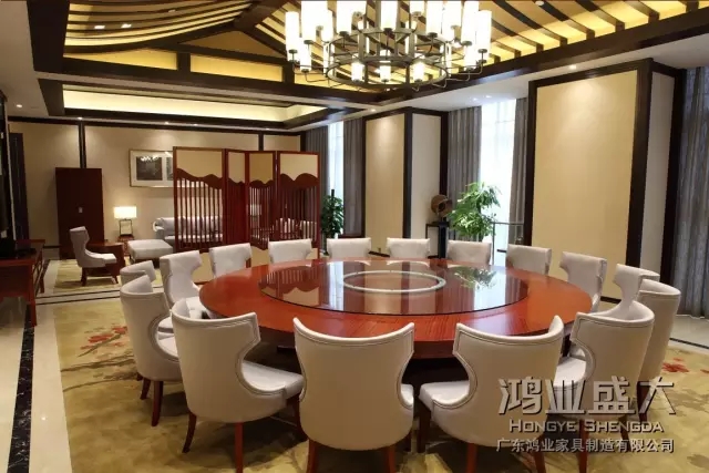 選料上等柔軟且富于韌性，厚度適中，具有冬暖夏涼的效果